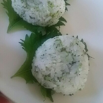 朝ご飯に作りました☆さっぱりしていてとっても美味しかったです。可愛く上品な見た目で彩りよく、嬉しいですっ♪また作りたいです。ごちそうさまでした～(*^O^*)